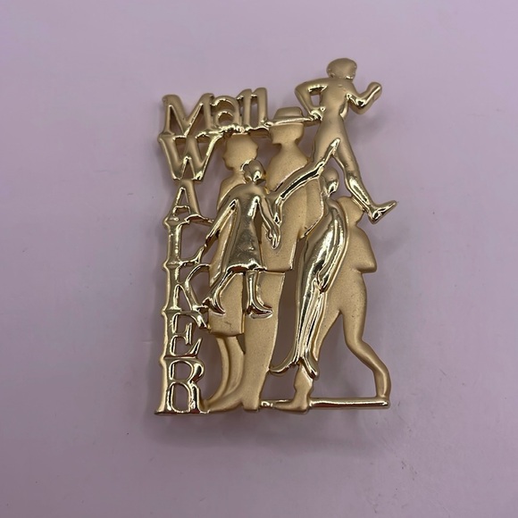 Vintage Gold Tone Signed Danecraft Mall Walker Brooch Pin - Picture 1 of 2